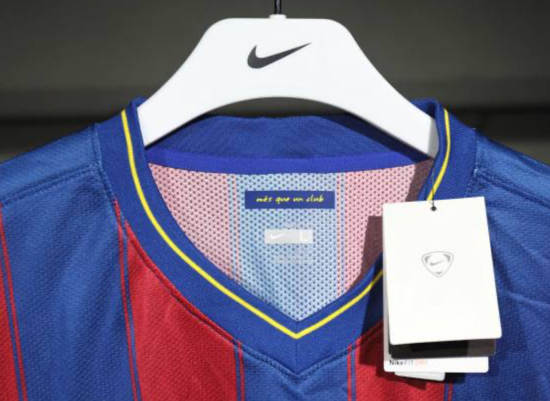 09-10 Barcelona Home Retro Jersey Player Edition