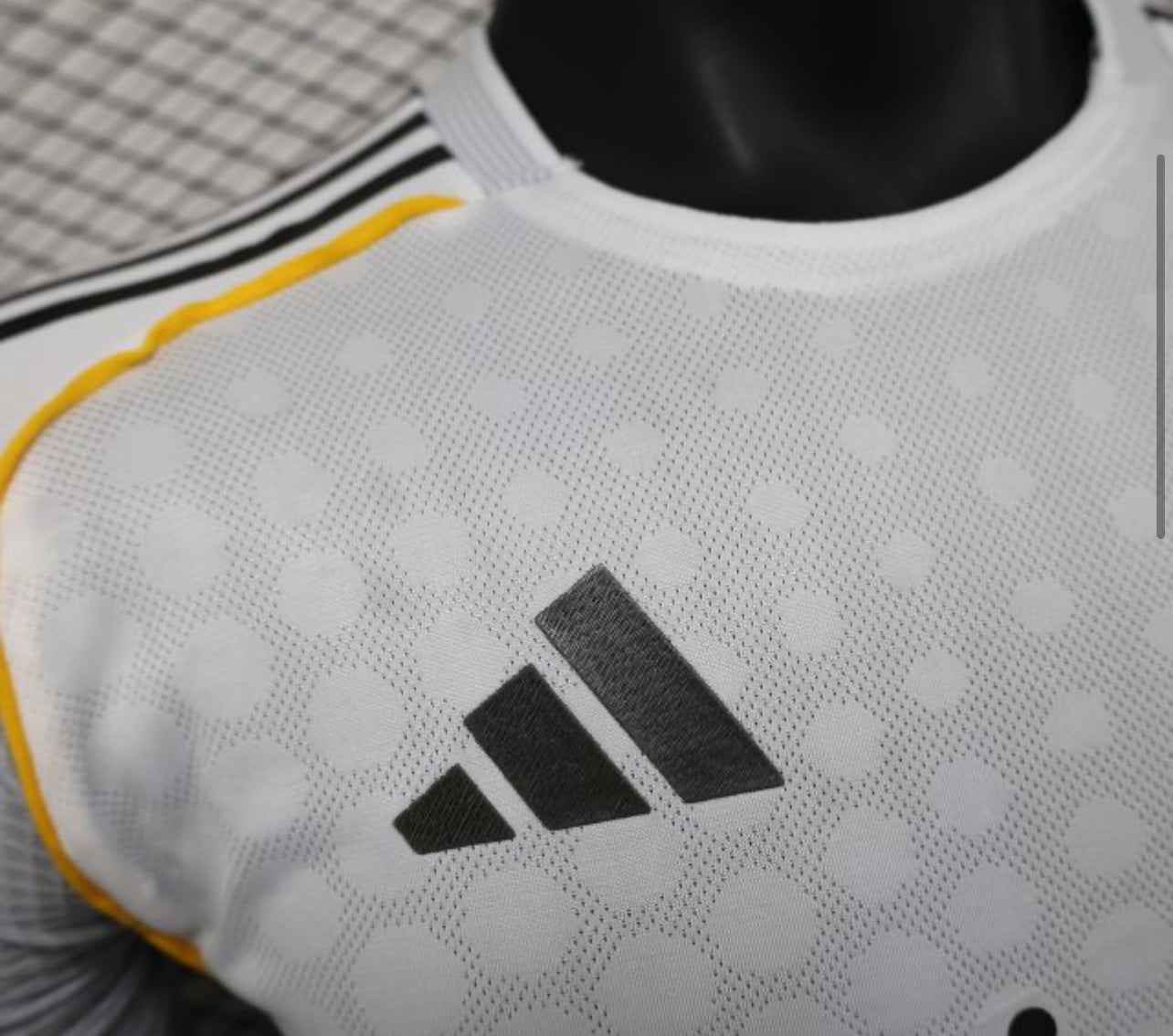 25-26 Real Madrid Home Soccer Jersey Player Version