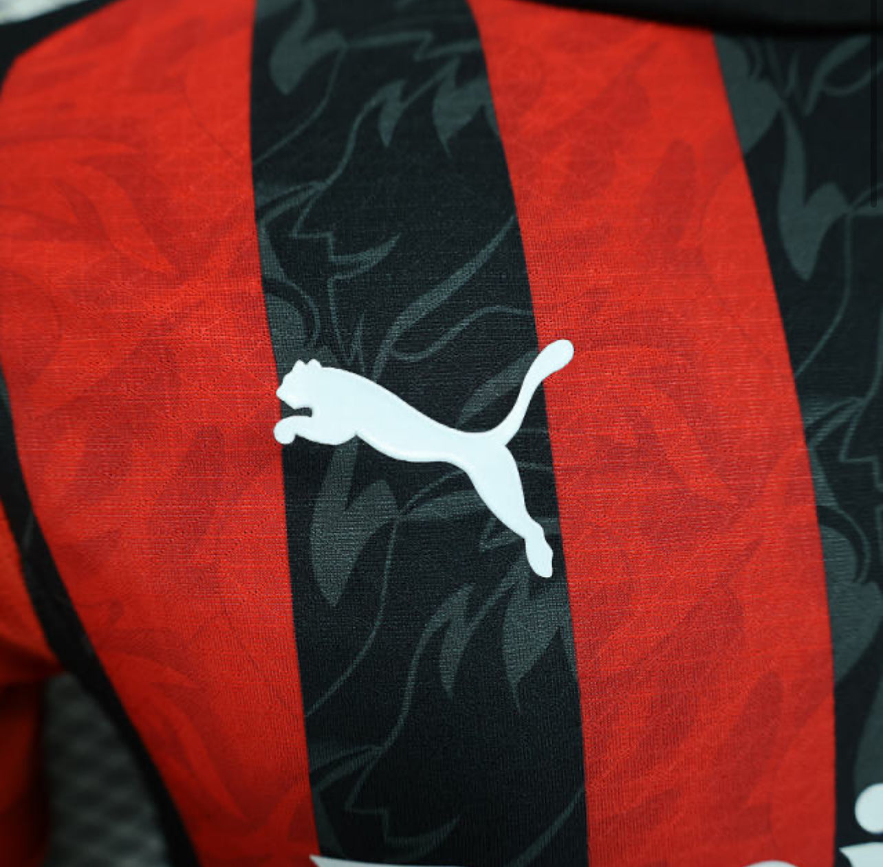 25-26 AC Milan Home Soccer Jersey Player Version